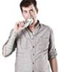 Re sized fb707569354 1370540839 ava