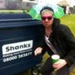 Re sized fb738055166 1372359503 ava