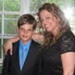 Re sized fb757405439 1371239729 ava