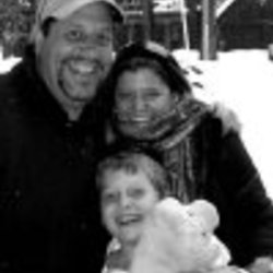 Re sized fb828169706 1370107675 ava