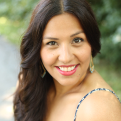 Re sized fd9c11f71e699a7c3a82 headshot   diane diaz