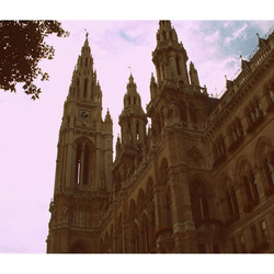 Re sized gg103817775629109845767 1366842888 ava