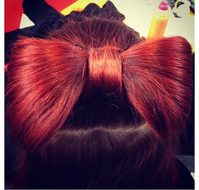hair bow 