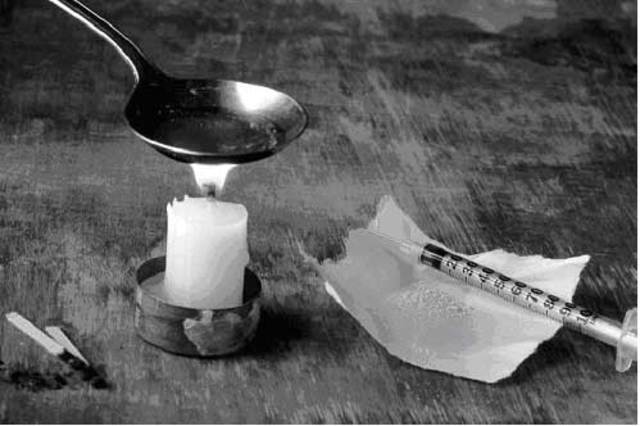 heroin_needle_and_candle