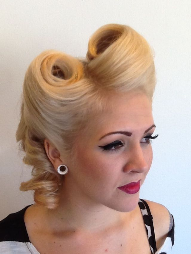 pin-up - Bangstyle - House of Hair Inspiration