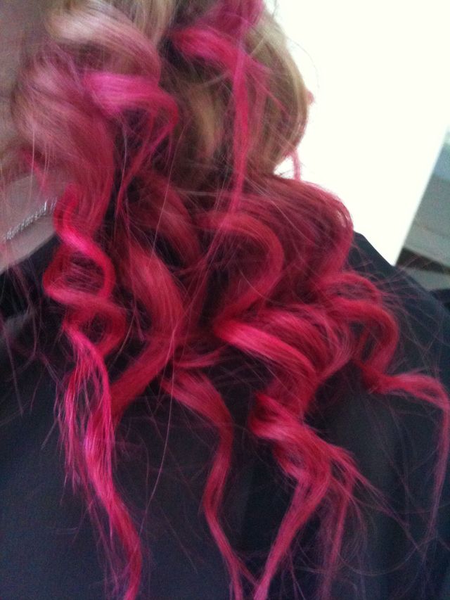 pink curls 