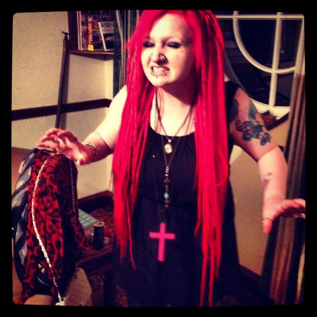 red dread extensions