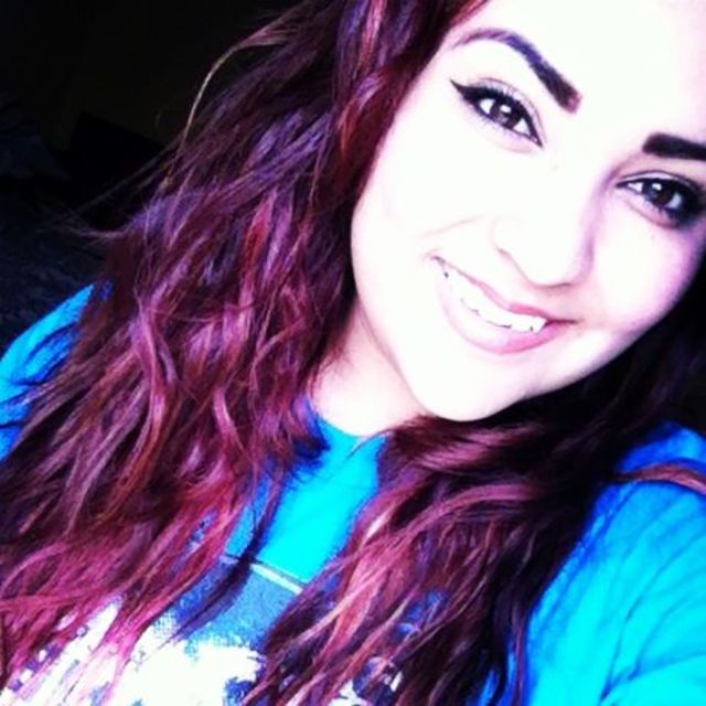red messy hair 