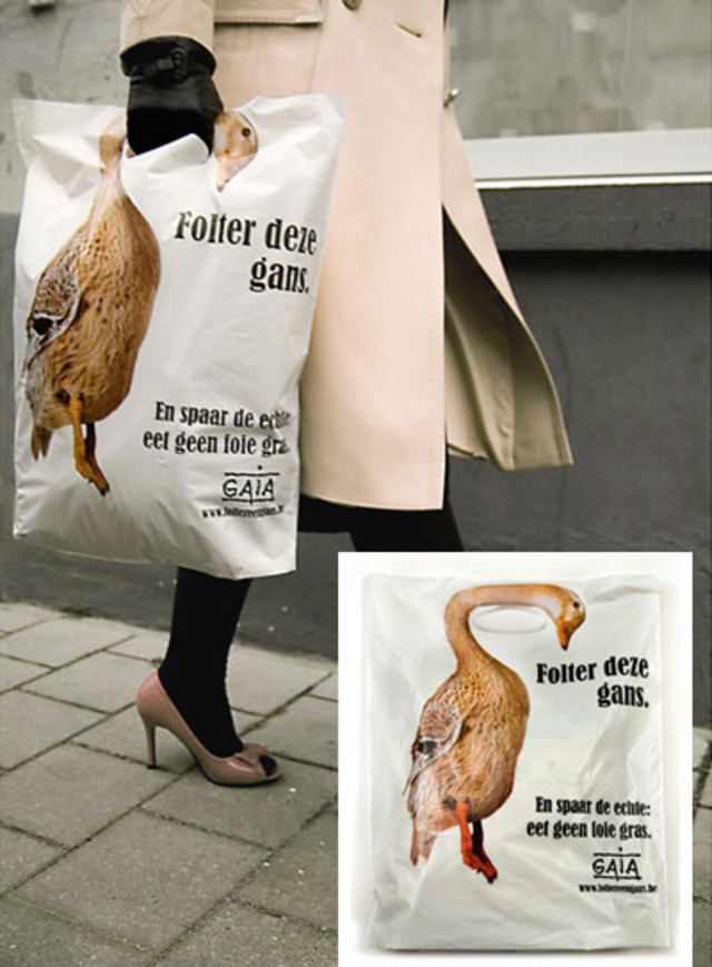 shopping-bag-designs-creative-unique-advertisements