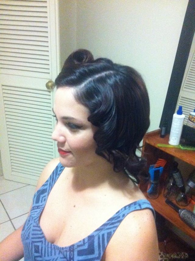 victory roll and vintage waves