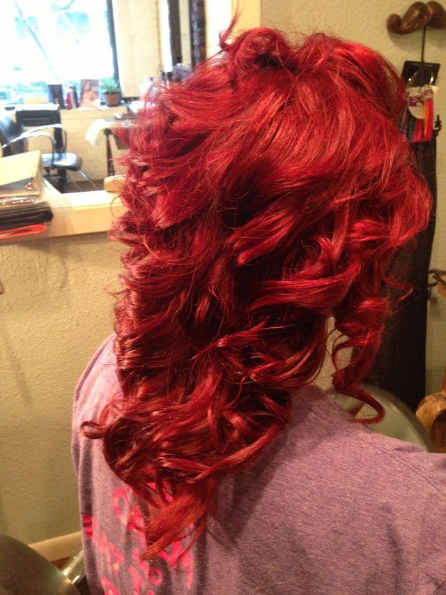 vintage rouge curls 