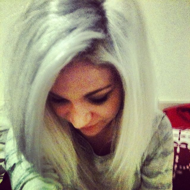 white hair 