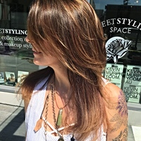 Thumb b858826bf1a8289db52e photo 002