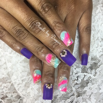 Nails by Dayan 