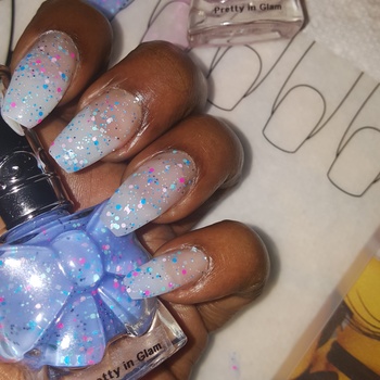 LuvNailsNicole 