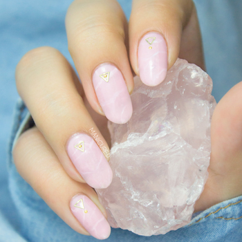 manicure.d
