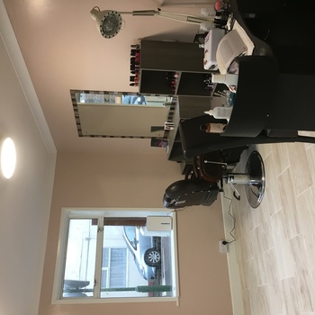 The Nail Lounge