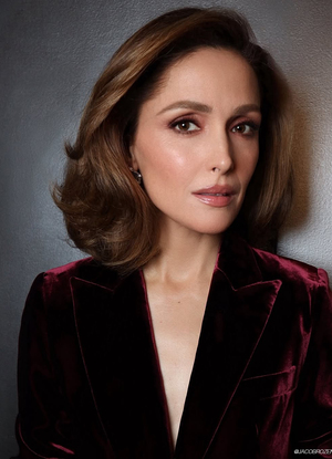 Widget 300 750000a3c190f5066beb rose byrne brunette