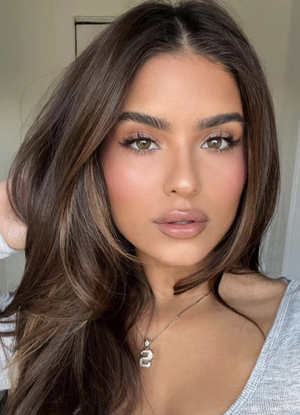 Widget 300 b2ecb3e970a434ca747a makeup